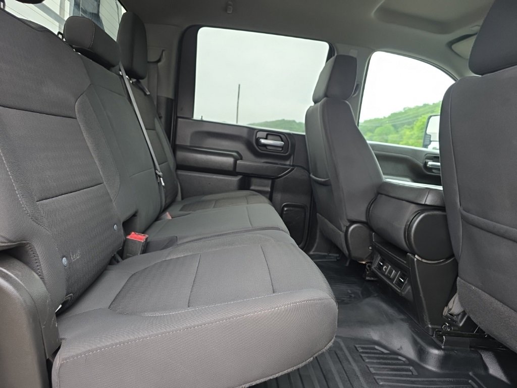Used 2022 Chevrolet Silverado 2500 LT w/ Convenience Package image 16