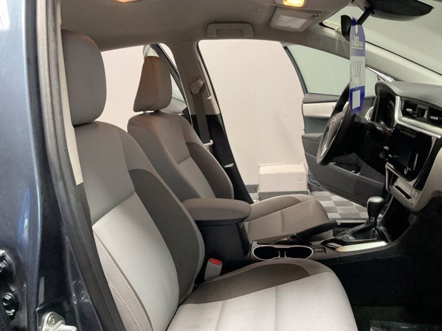 Used 2018 Toyota Corolla LE FWD image 24