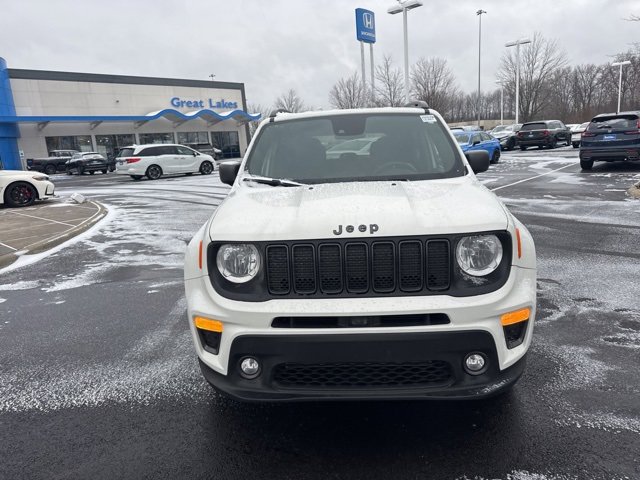 Used 2021 Jeep Renegade Latitude image 3