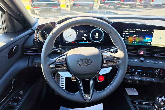New 2026 Hyundai Elantra N FWD image 7