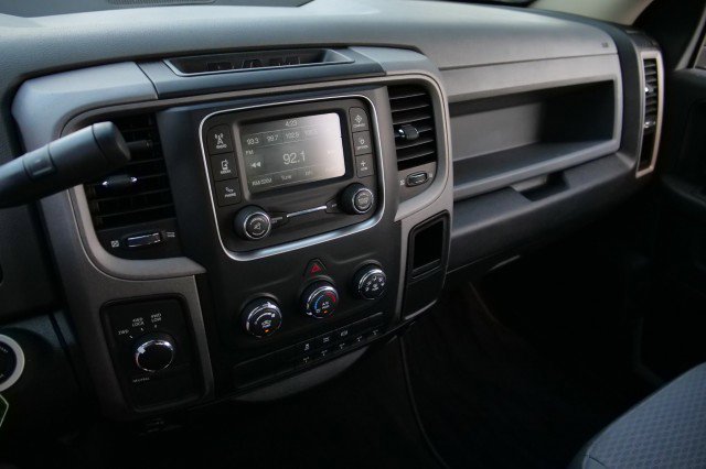 Used 2017 RAM 2500 Tradesman w/ Chrome Appearance Group AWD/4WD image 8