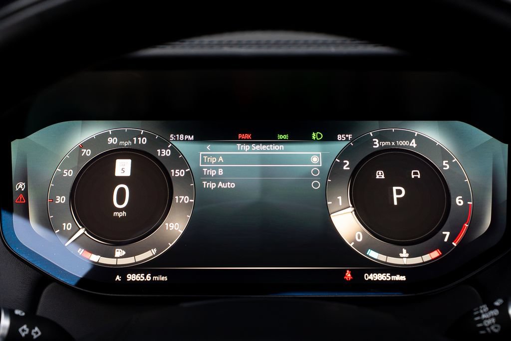 Used 2023 Land Rover Range Rover SV AWD/4WD image 37