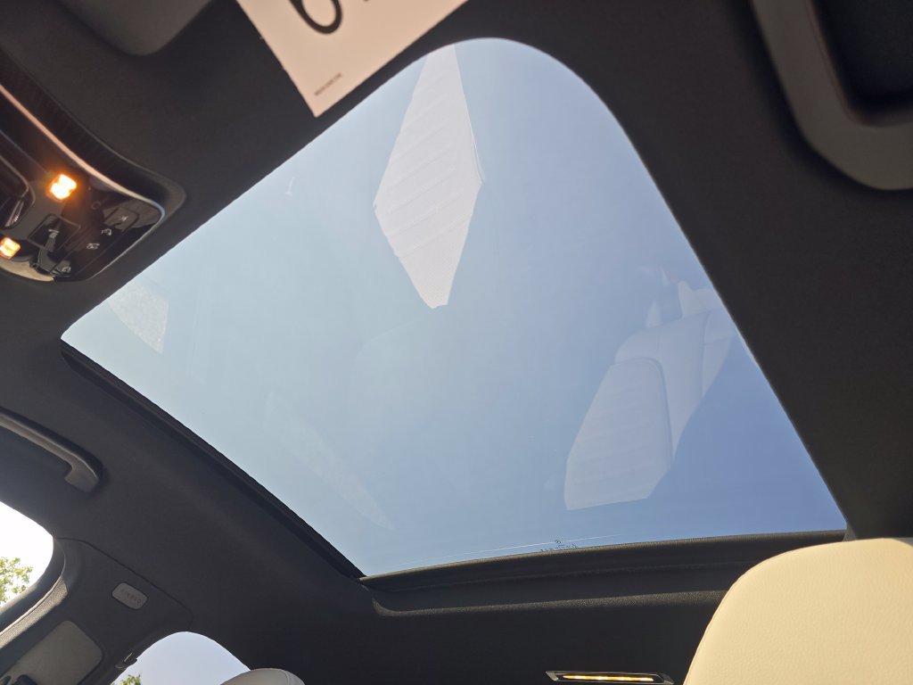 New 2027 Mercedes-Benz GLC 300 4MATIC image 3