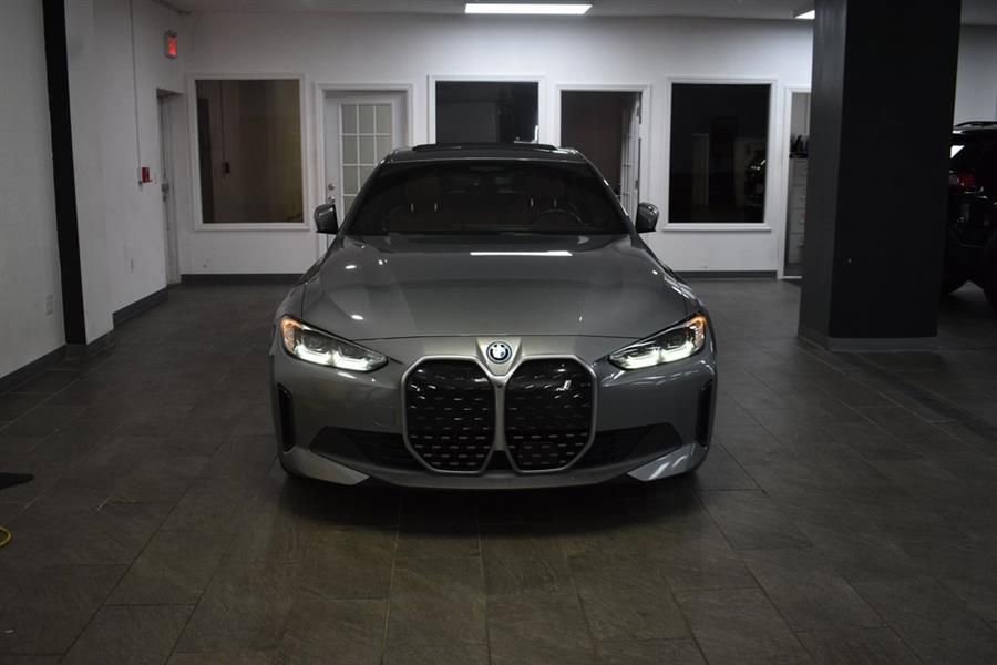 Used 2023 BMW i4 eDrive35 w/ Premium Package image 3