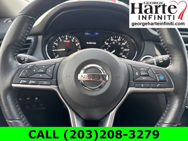 Used 2019 Nissan Rogue SV w/ Premium Package image 18