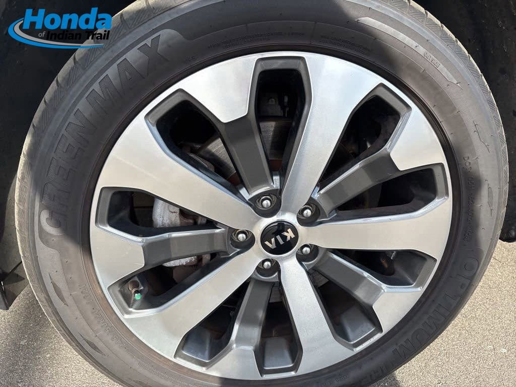 Used 2021 Kia Telluride EX w/ EX Premium Package image 7