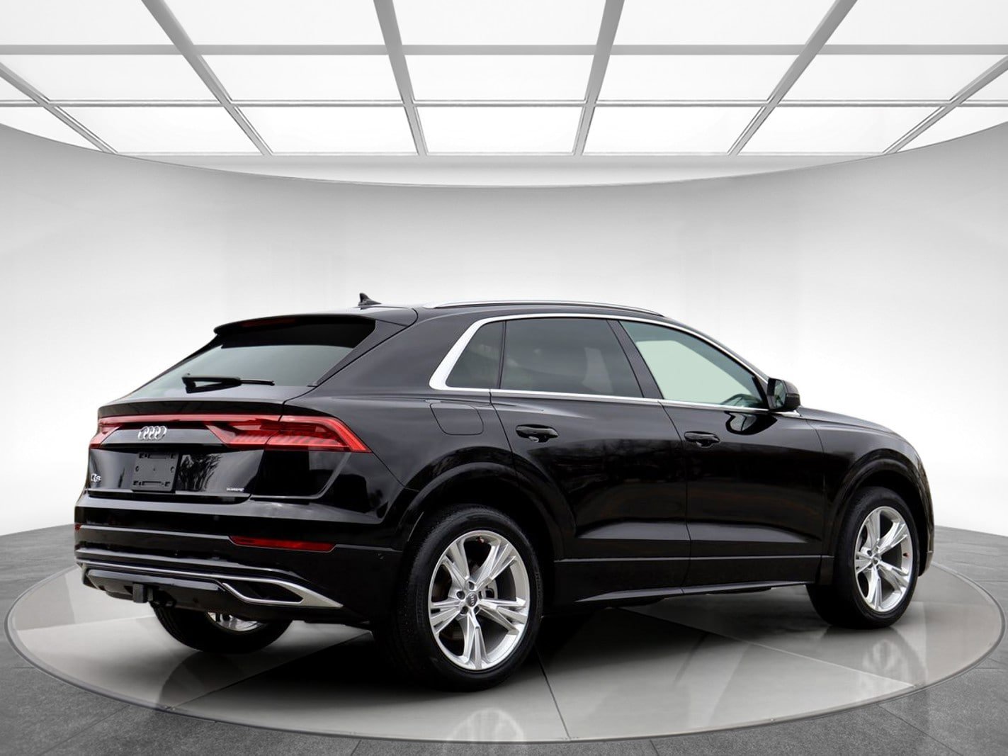 Used 2019 Audi Q8 Premium Plus w/ Premium Plus AWD/4WD image 8