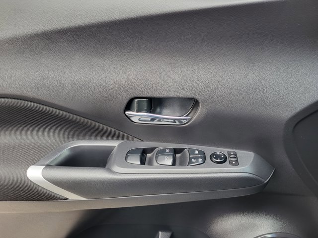 Certified 2024 Nissan Kicks SV FWD image 17