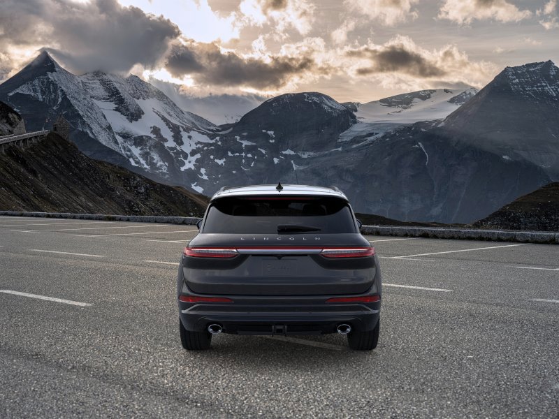 New 2026 Lincoln Corsair Grand Touring w/ Towing Package image 5