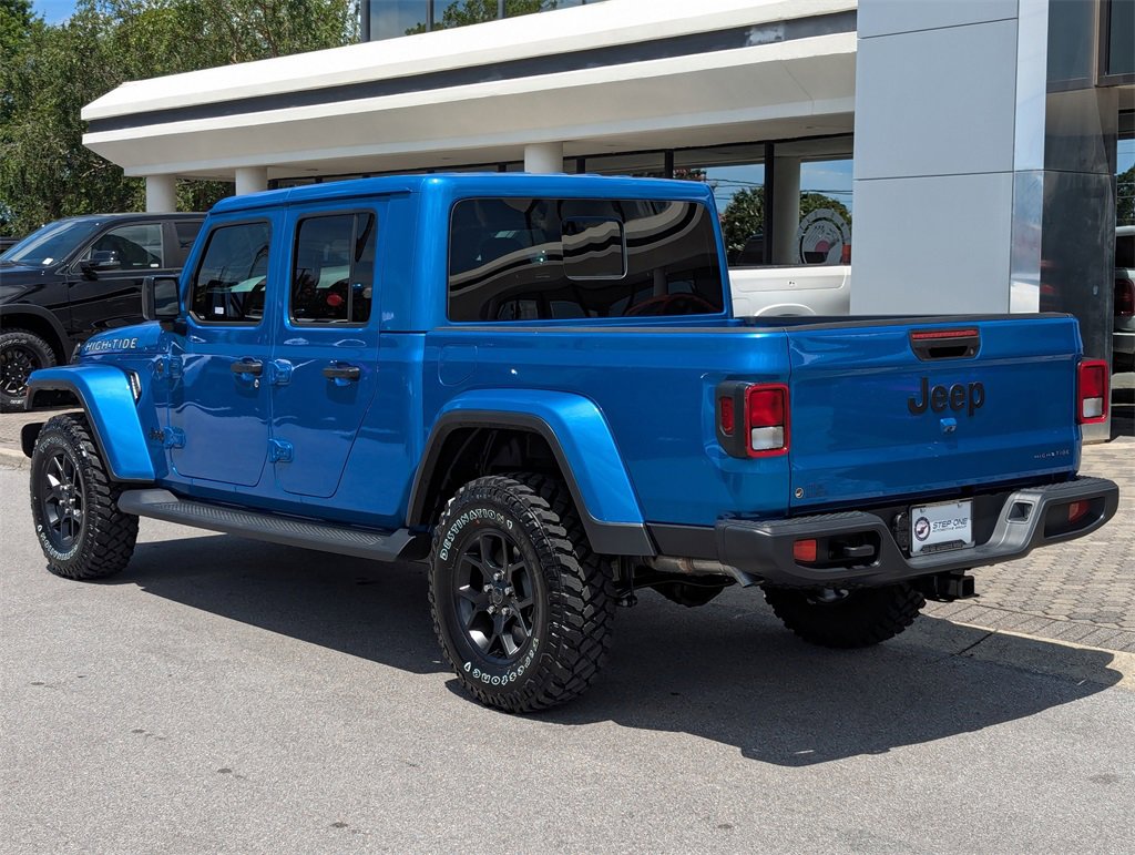 New 2025 Jeep Gladiator Sport image 7