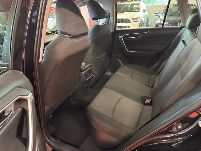 Certified 2025 Toyota RAV4 XLE AWD/4WD image 13