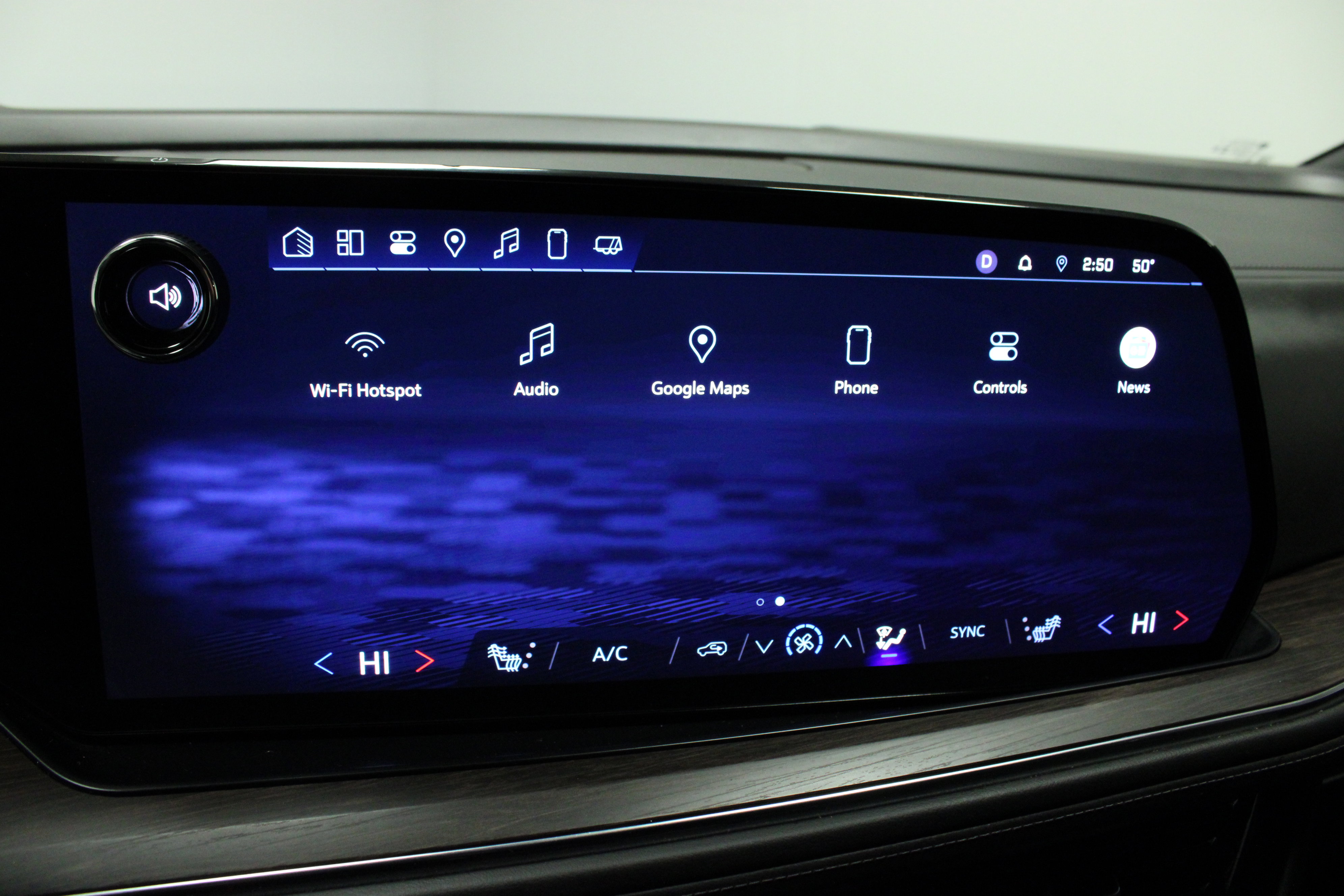 Used 2025 Chevrolet Suburban Z71 AWD/4WD image 27