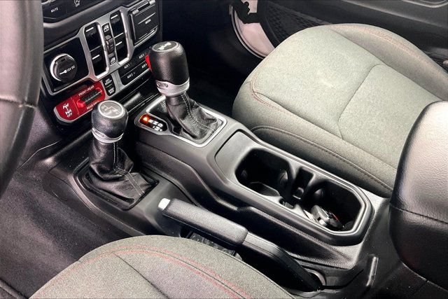 Used 2024 Jeep Wrangler Unlimited Rubicon AWD/4WD image 17