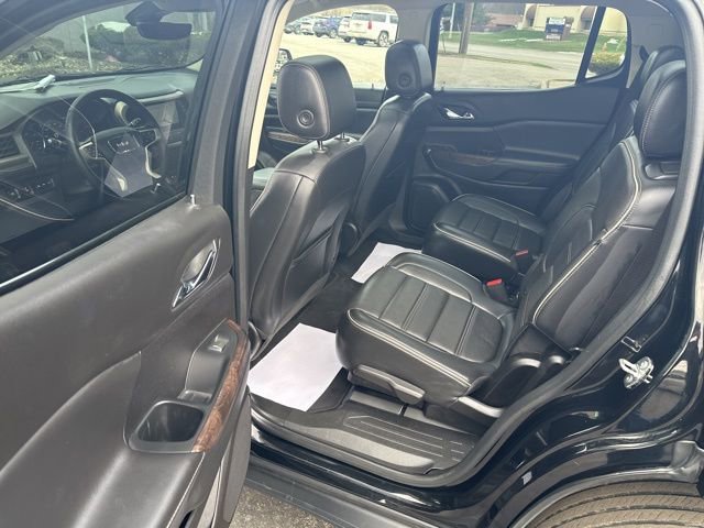 Used 2023 GMC Acadia Denali w/ Denali Ultimate Package image 16