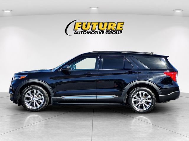 Used 2023 Ford Explorer XLT w/ Equipment Group 202A AWD/4WD image 7
