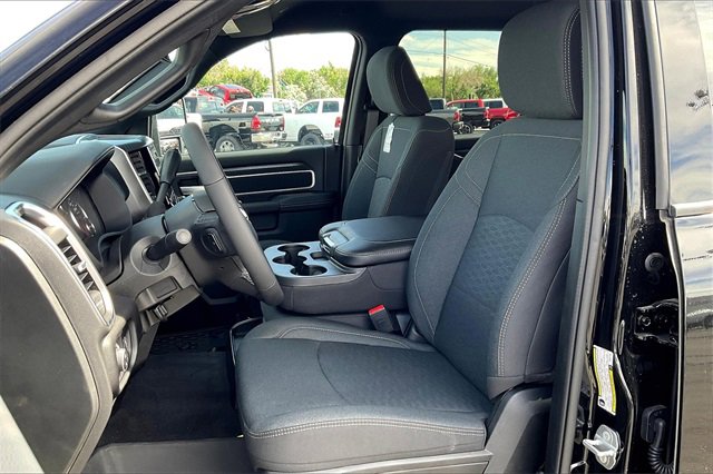 New 2025 RAM 2500 Big Horn image 9