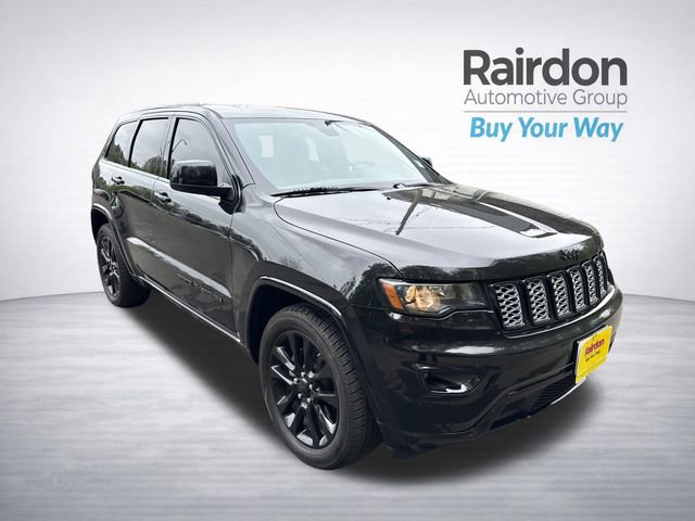 Used 2018 Jeep Grand Cherokee Altitude RWD image 1