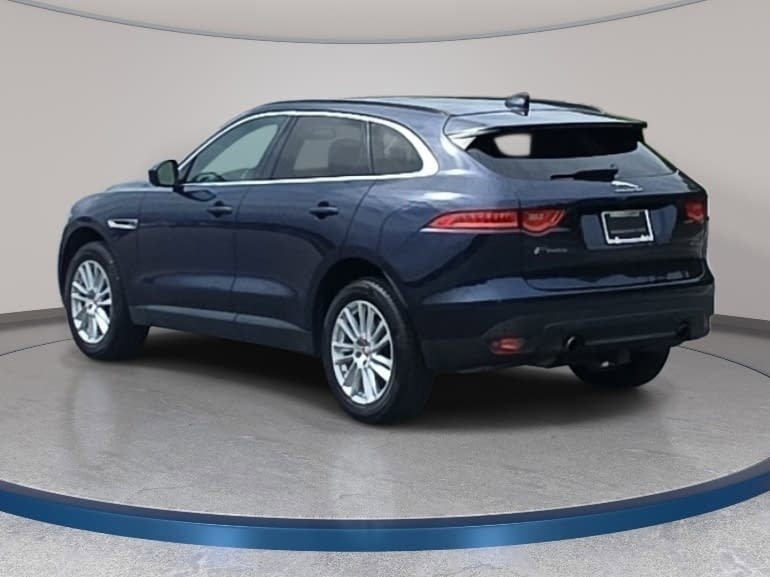 Used 2017 Jaguar F-PACE Prestige AWD/4WD image 7