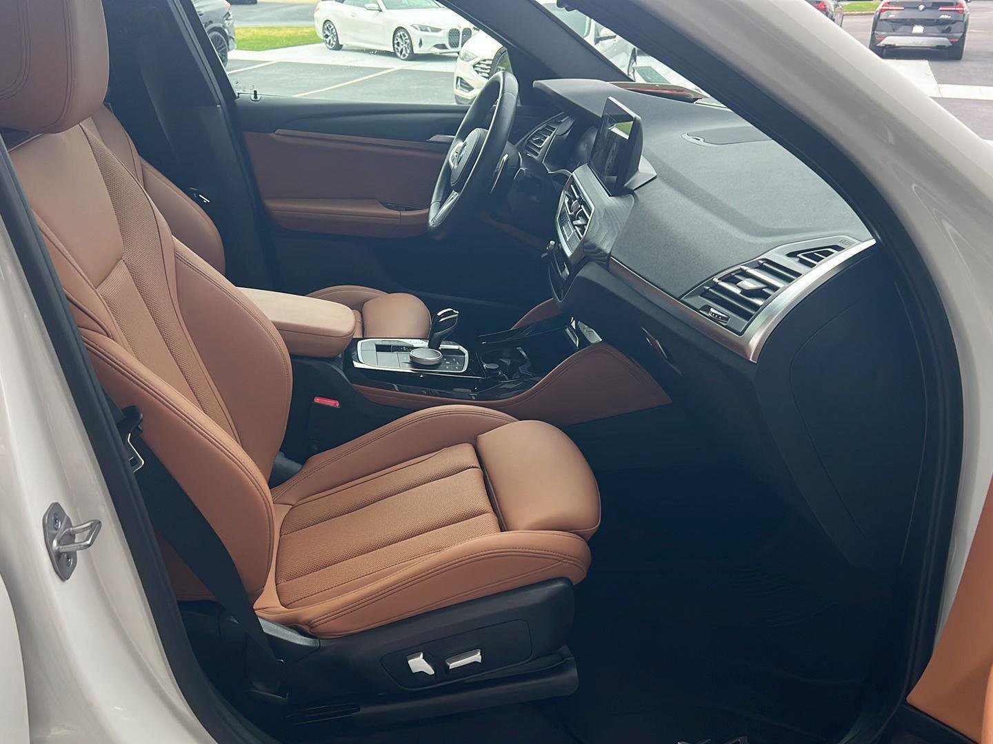 Certified 2022 BMW X4 xDrive30i w/ M Sport Package 2 image 13