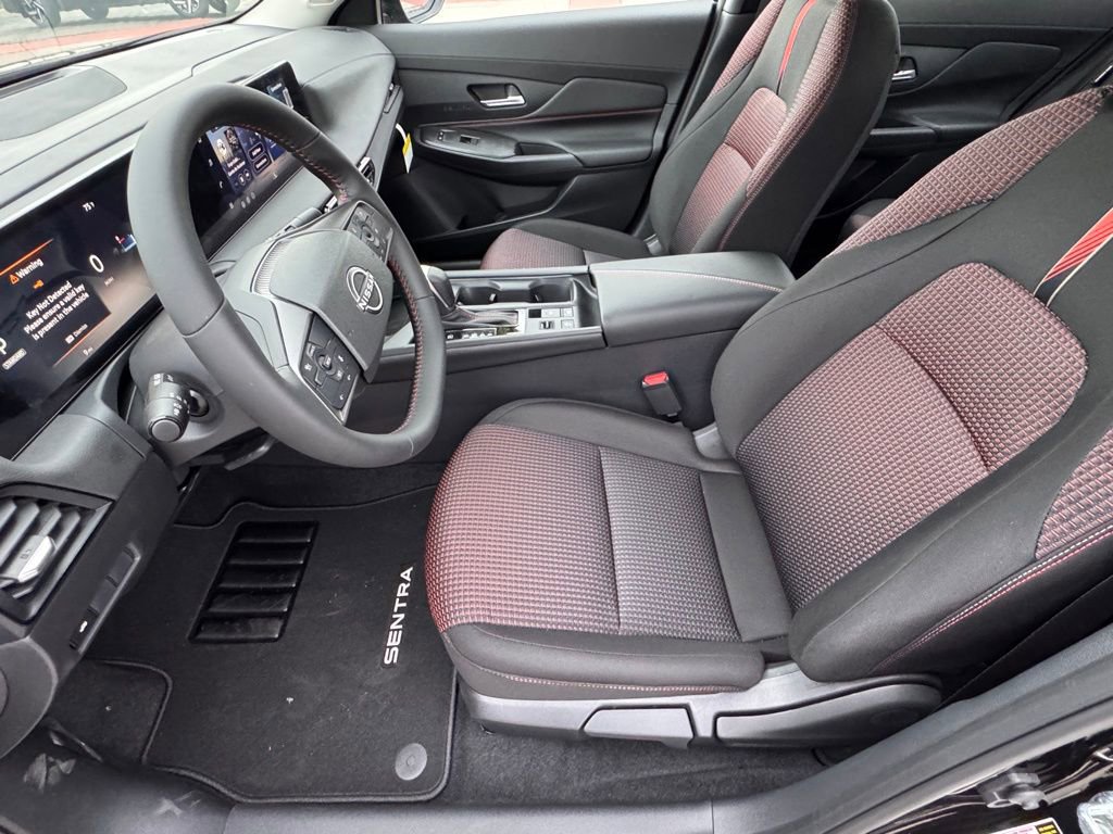 New 2026 Nissan Sentra SR w/ Floor Mat Package image 9