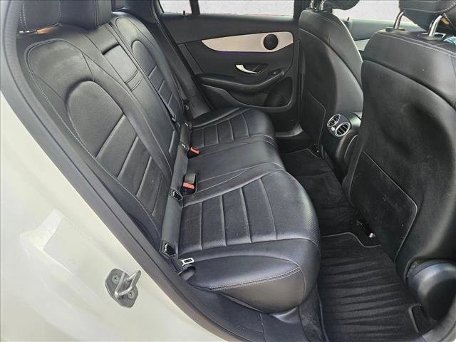 Used 2021 Mercedes-Benz GLC 300 image 19