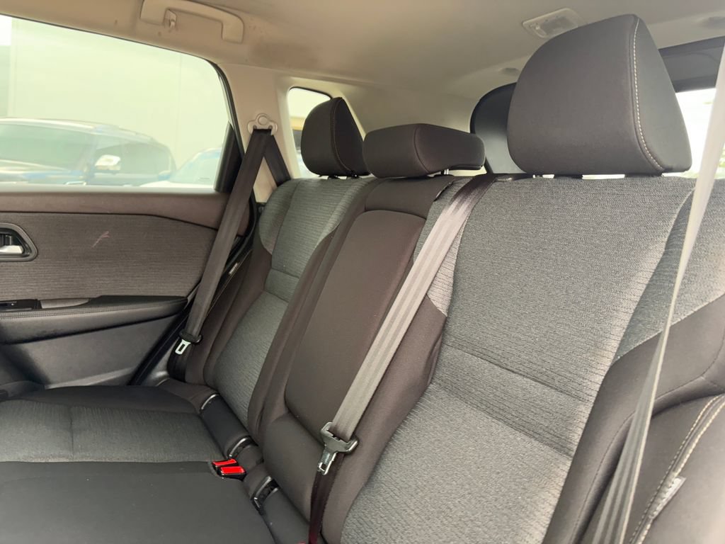 Used 2022 Nissan Rogue SV FWD image 28