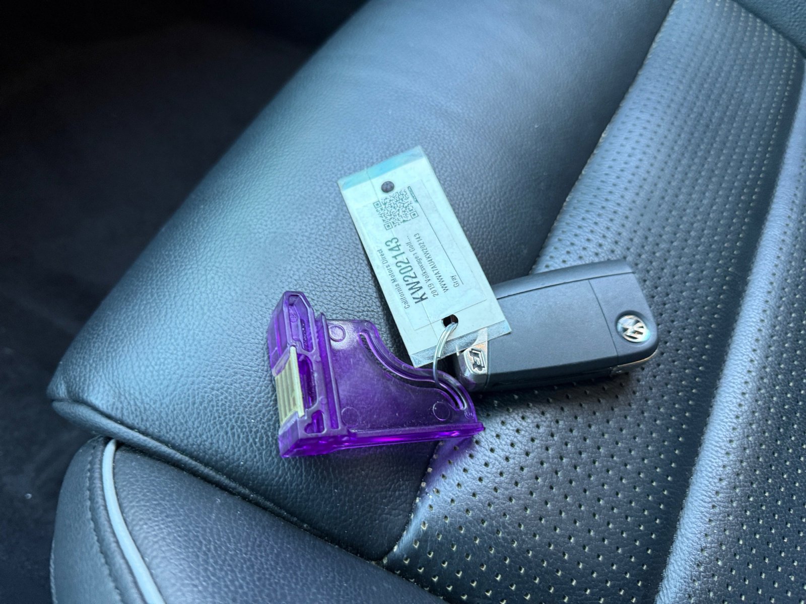 Used 2019 Volkswagen Golf R 4-Door image 22