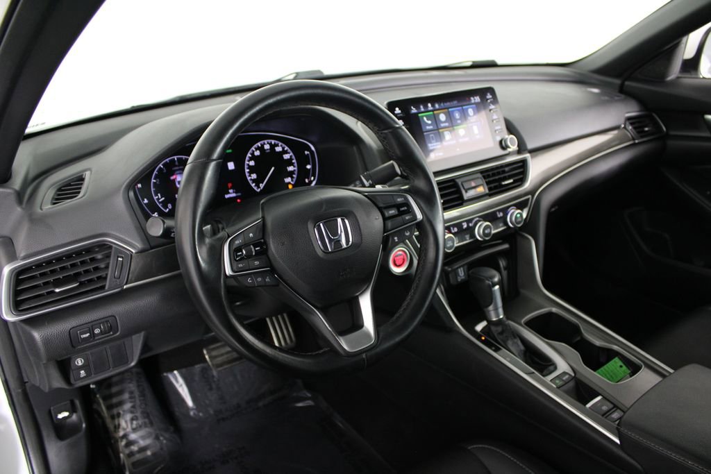 Used 2020 Honda Accord Sport image 4