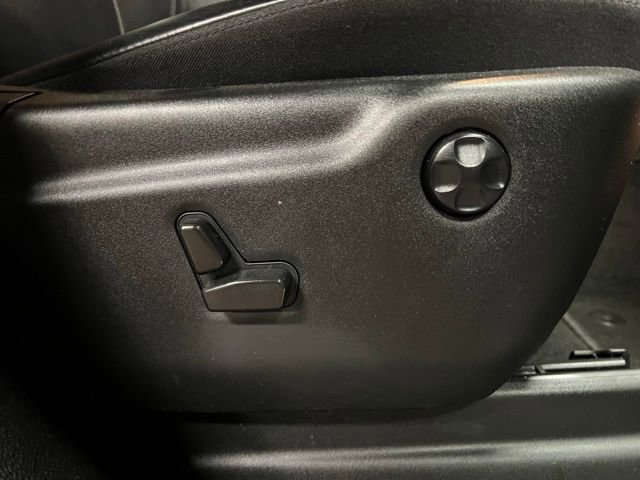 Used 2022 Jeep Grand Cherokee Limited image 30