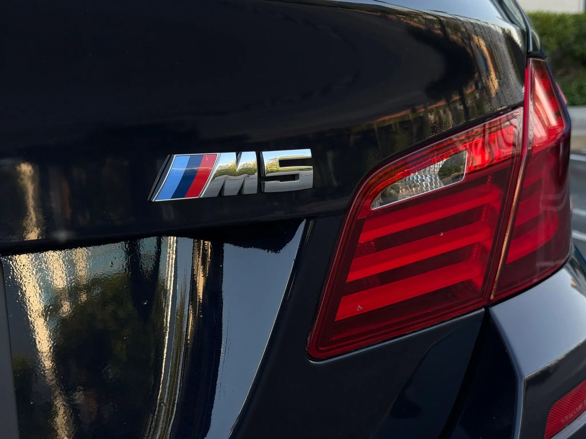 Used 2013 BMW M5 RWD image 12