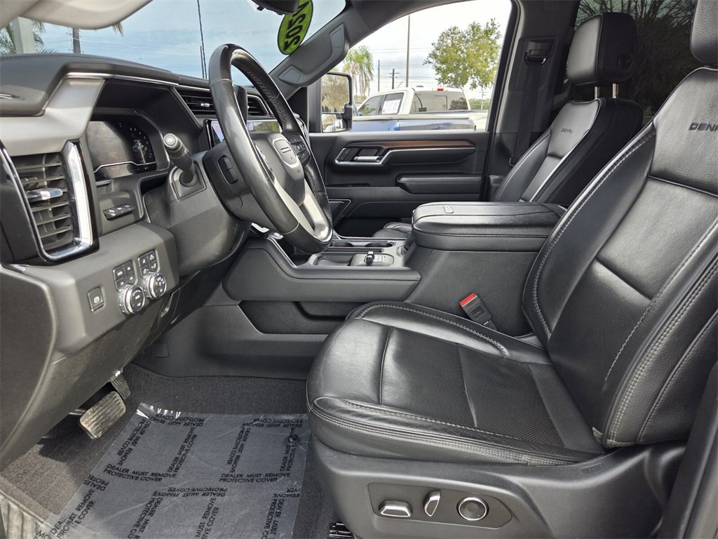 Used 2024 GMC Sierra 2500 Denali w/ Denali Reserve Package image 13