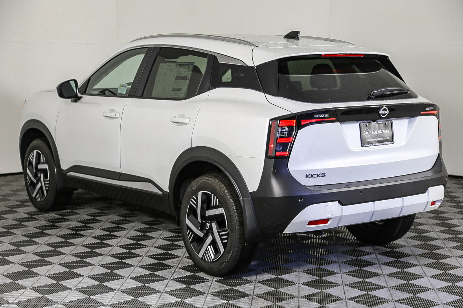 New 2026 Nissan Kicks SV FWD image 6