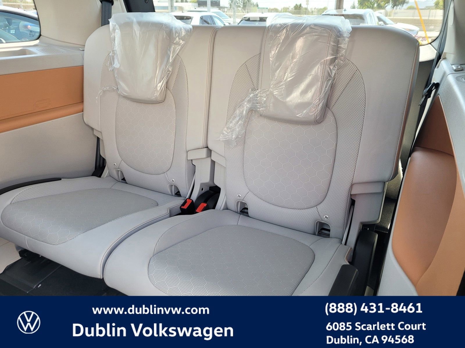 New 2025 Volkswagen ID. Buzz 1st Edition image 13