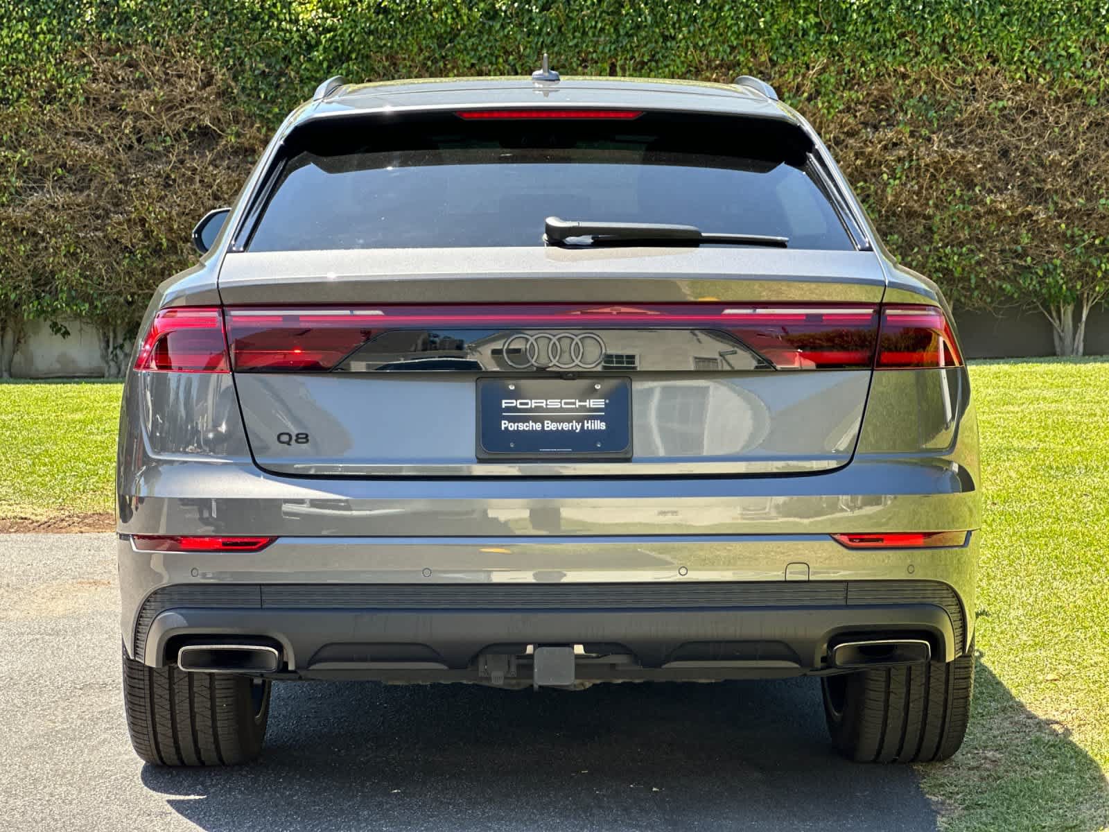 Used 2025 Audi Q8 Premium w/ Black Optic Package AWD/4WD image 7
