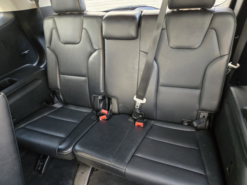 Used 2022 Kia Telluride S image 19