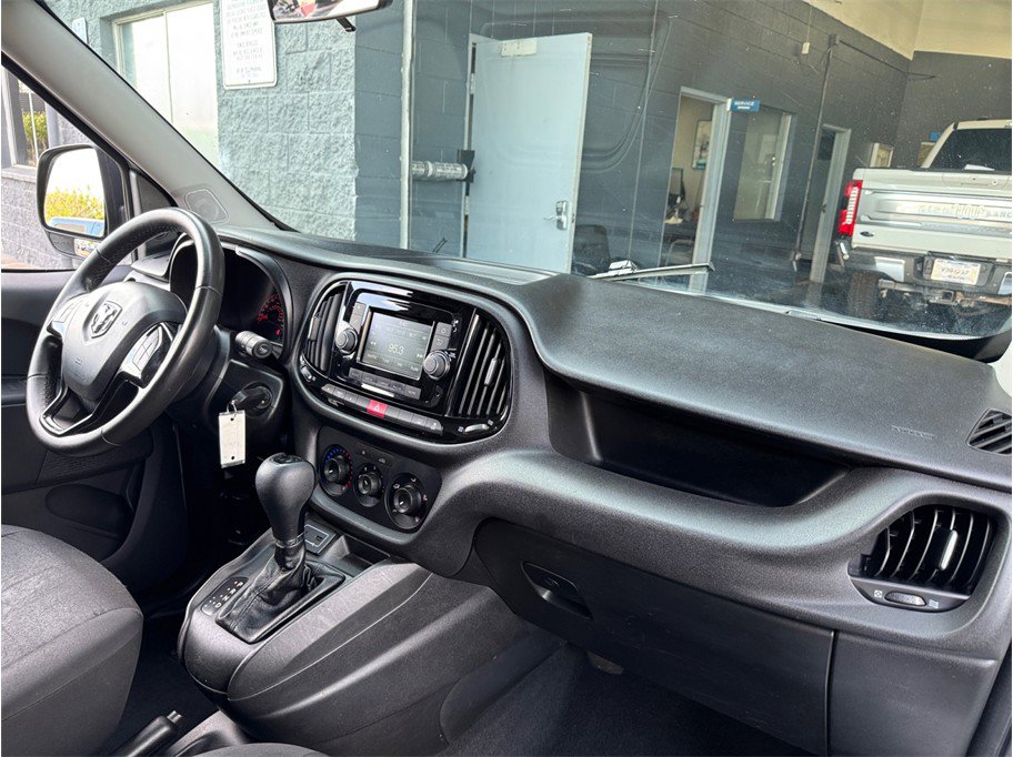 Used 2017 RAM ProMaster City Tradesman SLT w/ Rear Back-up Camera Group image 21