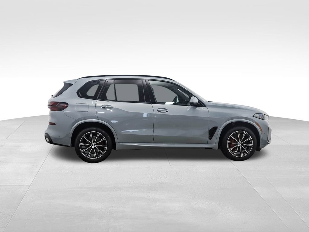 New 2026 BMW X5 xDrive40i w/ Executive Package image 6