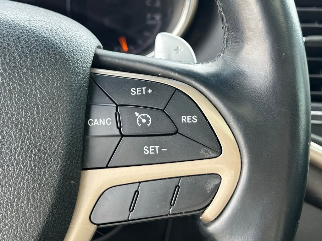 Used 2014 Jeep Grand Cherokee Altitude image 28