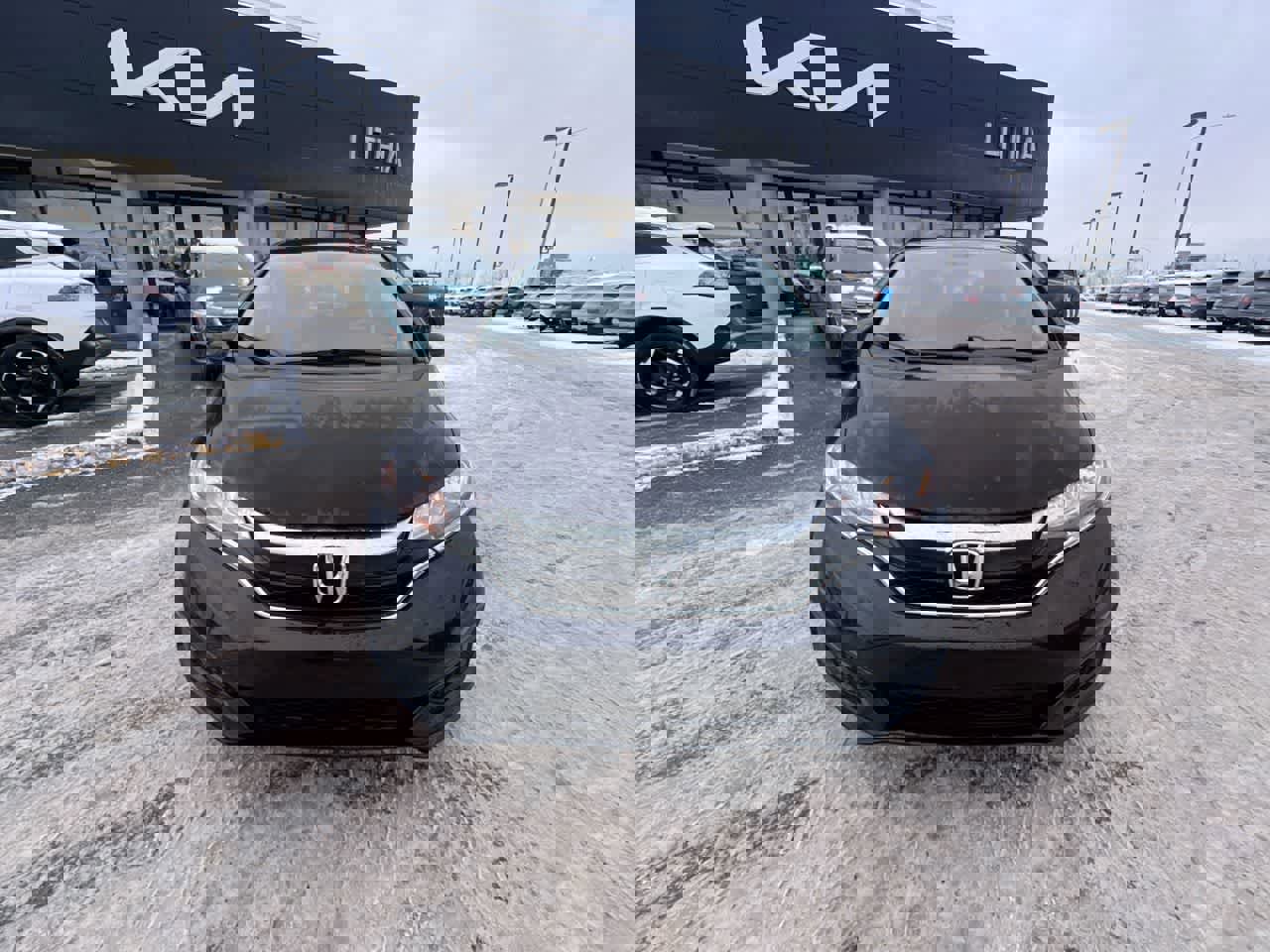 Used 2020 Honda Fit LX image 29