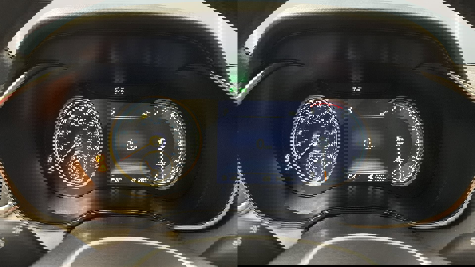 Used 2022 Genesis G70 3.3T image 28