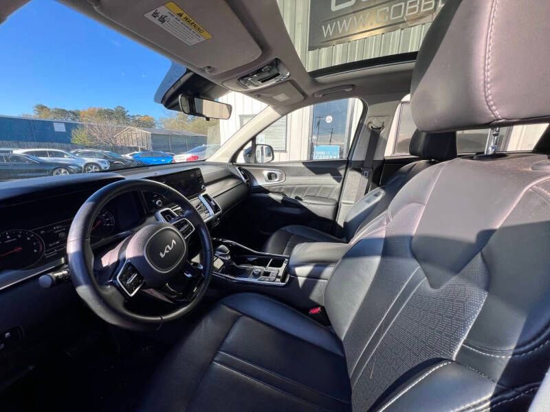 Used 2022 Kia Sorento SX FWD image 9