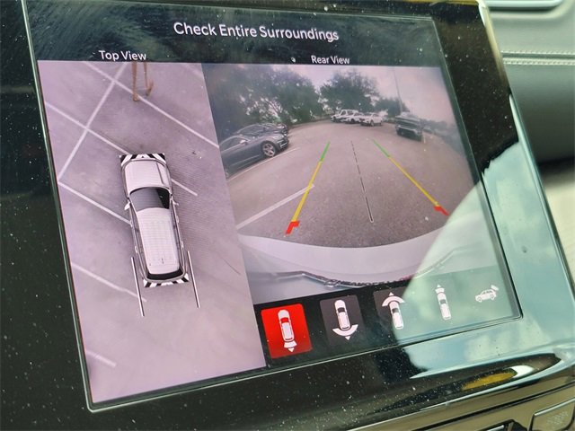 Used 2022 Jeep Grand Cherokee L Limited w/ Luxury Tech Group II image 32