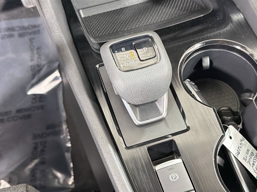 Used 2023 Nissan Rogue SV AWD/4WD image 18