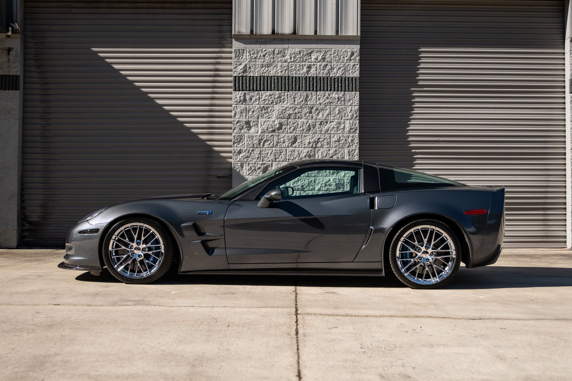 Used 2009 Chevrolet Corvette ZR1 w/ Preferred Equipment Group image 8