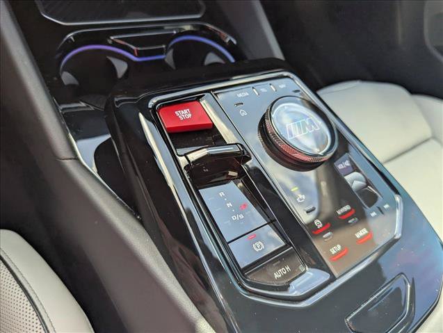 Used 2026 BMW M5 Touring AWD/4WD image 12