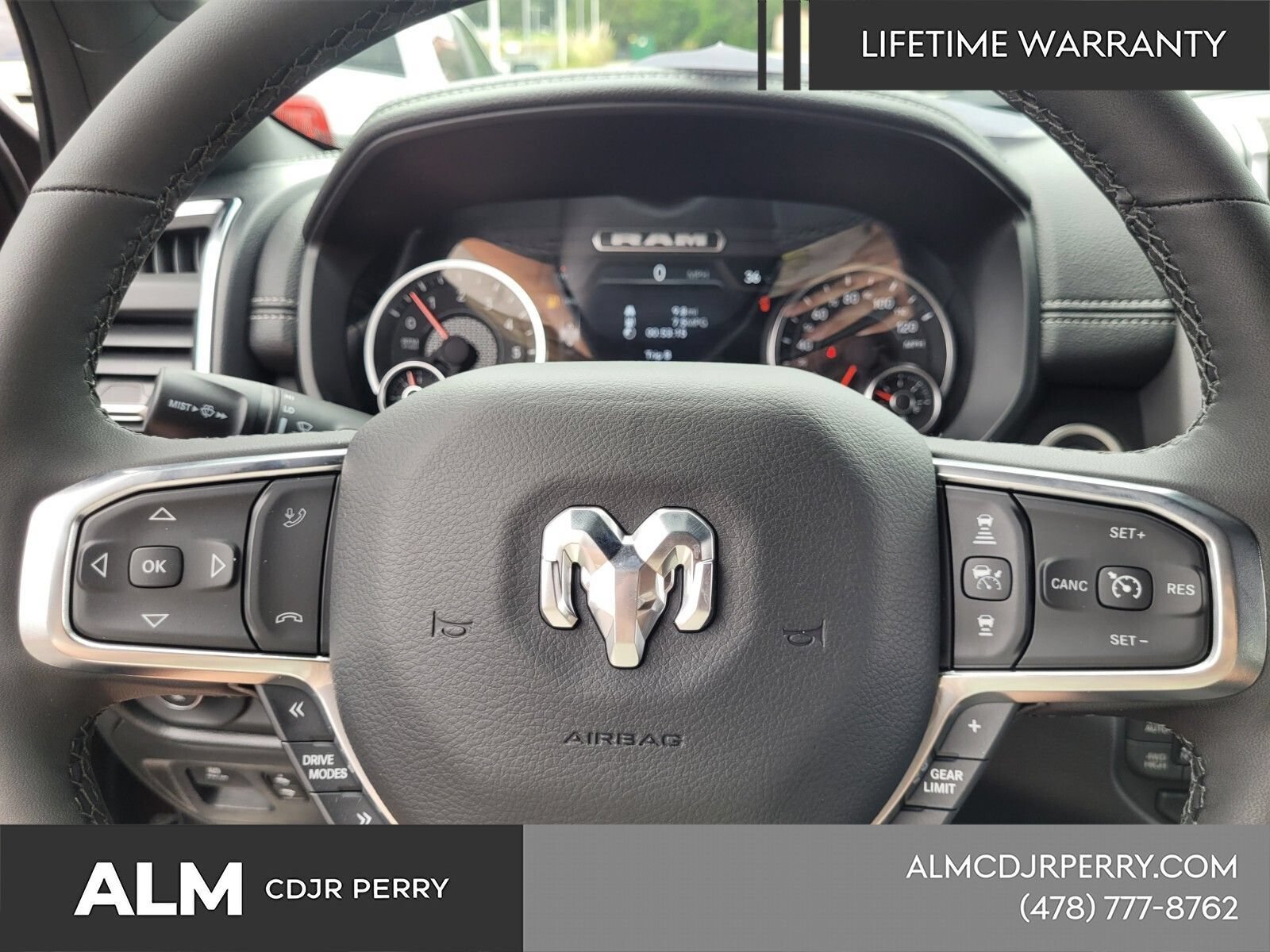 New 2026 RAM 1500 Laramie AWD/4WD image 24
