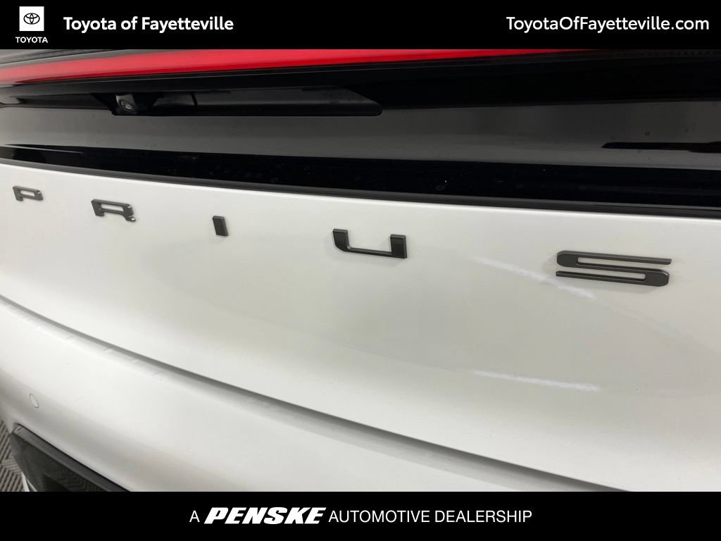 Certified 2024 Toyota Prius XLE FWD image 3