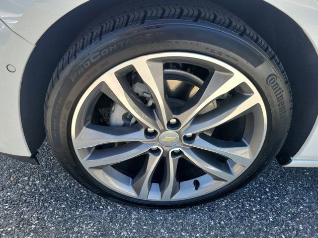 Used 2022 Chevrolet Malibu Premier image 17