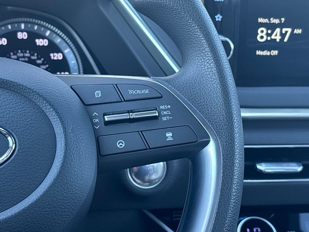 Certified 2023 Hyundai Sonata SEL FWD image 19