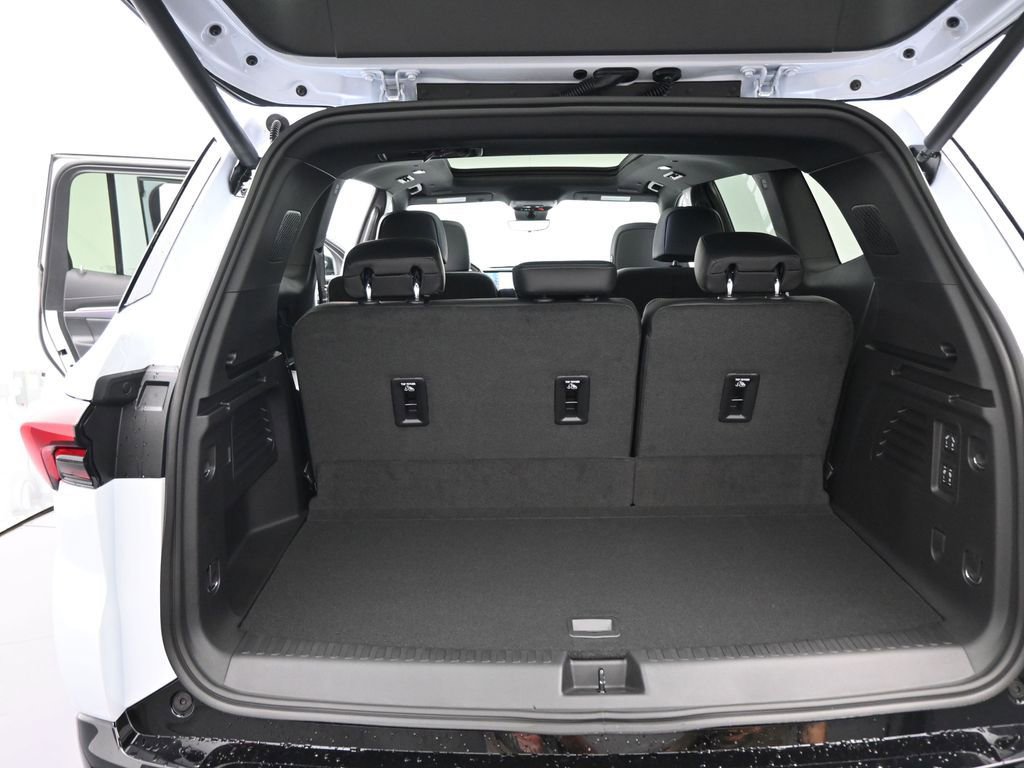 New 2026 Buick Enclave Sport Touring w/ Super Cruise Package image 28